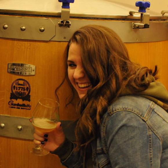 Meet your Posher, Michelle - Picture 1 of 1